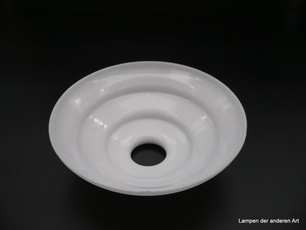 Art Deco Lampenschirm gebraucht, Glas weiß opal, Kegelform dreifach-getreppt, Nostalgie Ersatzglas D: 20cm, H: 7cm, Griffrand: 6cm von unten