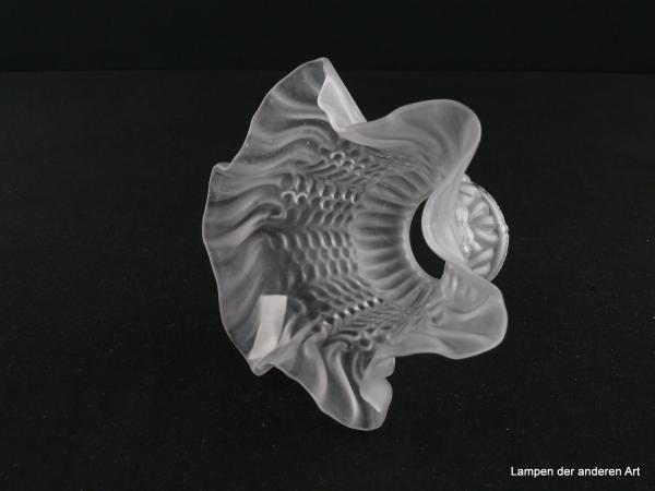 2-er Set Jugendstil Lampenschirm gebraucht, Glas grau satiniert, reliefiert, geschwungene Linienführung, Nostalgie Ersatzglas für alte Lampen, D: ca. 15cm, H: ca. 11,5cm, Glashalter Griffrand 6cm, von innen