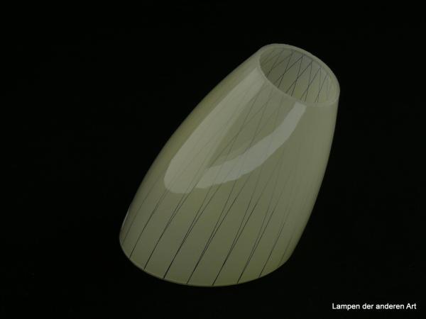 3-er Set Art Deco Lampenschirm, Schutenglas, gebraucht, runder Glaszylinder hellgelb, durchsichtige Streifen, Nostalgie Ersatzglas, schräg gemessen D: ca.9cm, lange Seite ca.13cm, kurze Seite ca. 9,5cm, ohne Griffrand Glashalter, Loch ca. 35mm, einzeln