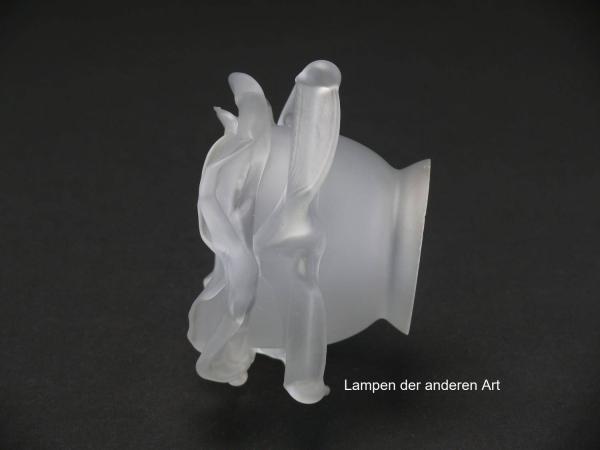 4-er Set Jugendstil Lampenschirm gebraucht, Rosenblattschirme, grau satiniert, Form stilisierte Rosenblüte, Nostalgie Ersatzglas D: ca.11,5cm, H: ca.7cm, Glashalter Griffrand 6cm, einzeln seitlich