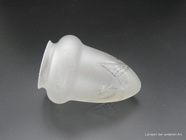 3er Satz gleiche Zapfenschirme, Jugendstil, grau satiniert, Sternschliffmuster, Schleuderblume und Olivenschliff, gebraucht, Griffrand 8cm , D=11cm H=14cm liegend