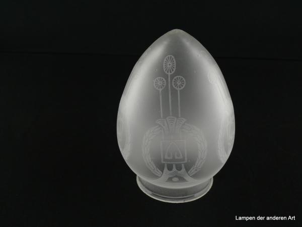 Jugendstil Lampenschirm gebraucht, Glas grau satiniert, spitz zulaufende Zapfe, Wandung in Ätztechnik verziert, stilisierter Blätterkranz kombiniert mit geometrischen Formen, Nostalgie Ersatzschirm D: ca.11cm, H: ca.15cm, Glashalter Griffrand 8cm