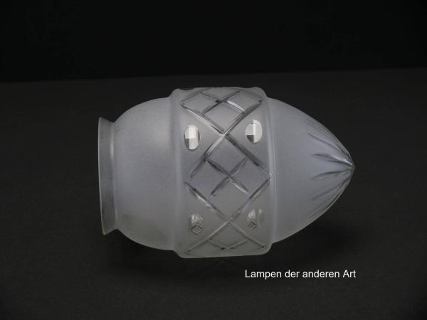 antikes Jugendstilglas grau satiniert, Zapfenform spitz zulaufend, mittig breites Band hervortretend Schliffmuster, Spitze im Unterteil Dekor Strahlenschliff, Griffrand 8cm, liegend