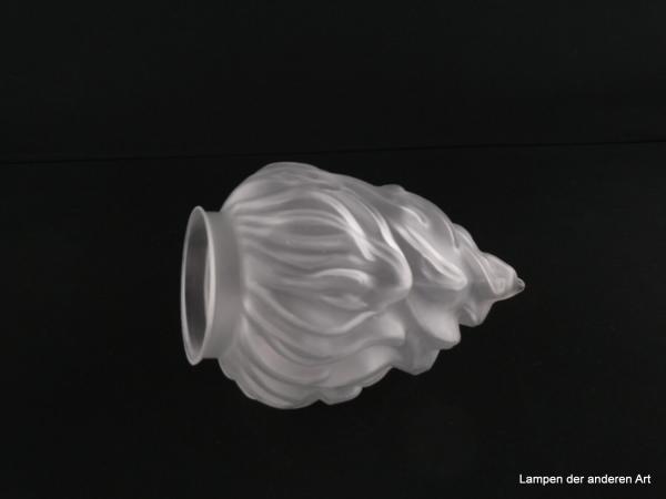 Jugendstil Lampenschirm gebraucht, Glas grau satiniert, stilisierte lodernde Flamme, zapfenförmig geformt, reliefierte Oberfläche, Nostalgie Ersatzschirm D: ca.12cm, D: ca.19cm, Glashalter Griffrand 8cm, ohne Beschädigungen, liegend