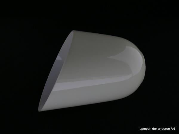 Art Deco Lampenschirm, Schutenglas, gebraucht, hellgelber Schrägzylinder, Glas, glatte Wandung, Nostalgie Ersatzglas, Loch ca. 50mm, liegend