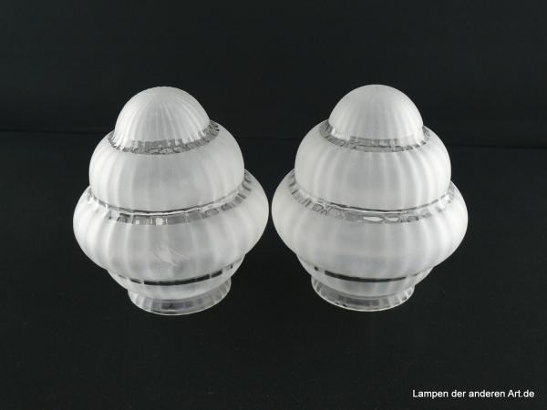 2-er Set Jugendstil Lampenschirm gebraucht, Glas grau satiniert, runde, sich verjüngende Form, dreifach gestuft, in den drei Kehlen Klarglas, Nostalgie Ersatzglas, D: ca.13,5cm, H: ca.15cm, Glashalter Griffrand 8cm