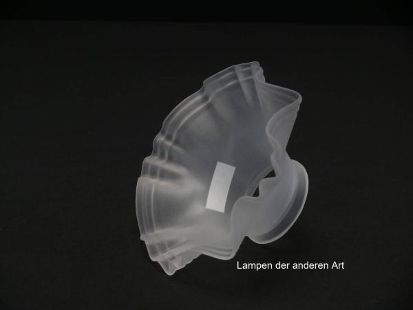 2-er Set Jugendstil Lampenschirm gebraucht, Glas satiniert, kegelförmig aufgezogene Wandung, im Rand zweifach gerillt, Nostalgie Ersatzglas, D: ca.14cm, H: ca.6,5cm, Glashalter Griffrand Ø 6cm, einzeln liegend