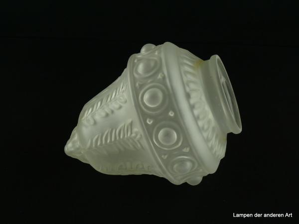 Jugendstil Lampenschirm gebraucht, geschlossenes Glas grau satiniert, reliefierte Oberfläche, Nostalgie Ersatzglas D: ca.14cm, H: ca.17cm, Glashalter Griffrand 8cm, liegend