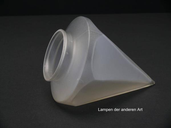 Jugendstil Lampenschirm gebraucht, antikes geschlossenes Glas, satiniert grau, spitz zulaufende Zapfenform, kantige Wandung, Nostalgie Ersatzschirm D: ca.14cm, H: ca.18cm, Griffrand 8cm, seitlich