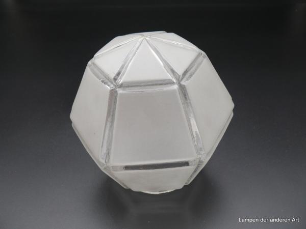Jugendstil Lampenschirm gebraucht, Glas, Prismenform, Flächen satiniert,  D: 14cm, H: 16cm, Griffrand 8cm
