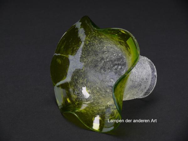 antiker Jugendstil Lampenschirm gebraucht, gerader Glaszylinder geeist, aufgezogener Rand flaschengrün, Nostalgie Ersatzglas, D: ca.15cm, H: ca.11cm, Glashalter Griffrand Ø 6cm, liegend