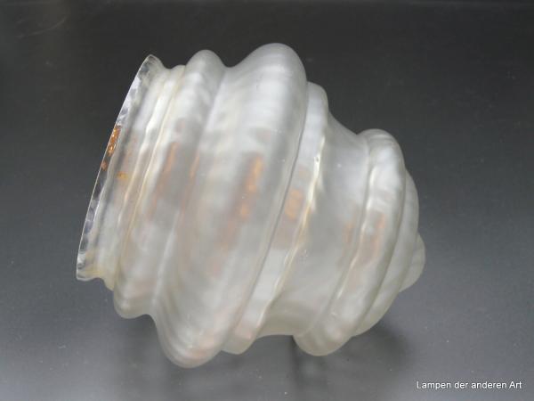 Jugendstil Lampenschirm gebraucht satiniert grau D: 17cm H: 17cm , Griffrand 12,5cm