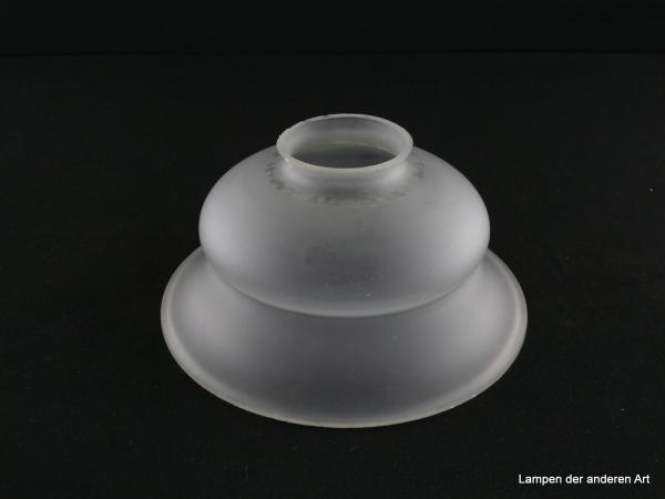 3-er Set Jugendstil Lampenschirme gebraucht, Glas satiniert grau, mittig eingeschnürte Glockenform, Schirm 1 - Riss am Griffrand
