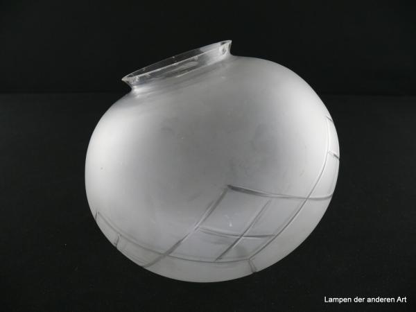 Alter Jugendstil Kugelschirm mit Sternschliff, Kerbschliff, geometrische Ornamente, gebraucht, Nostalgieglas, Ersatzschirm D: 18cm, H: 16cm, Glashalter Griffrand 8cm, liegend