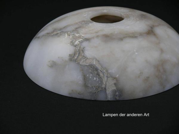 antike Alabaster Lampenschale, gebraucht, weiß/grau/braun, Nostalgie Ersatzschirm, D: ca.22cm, H: ca.6cm, ohne Glashalter Griffrand, Loch 45mm, Detail Marmorierung