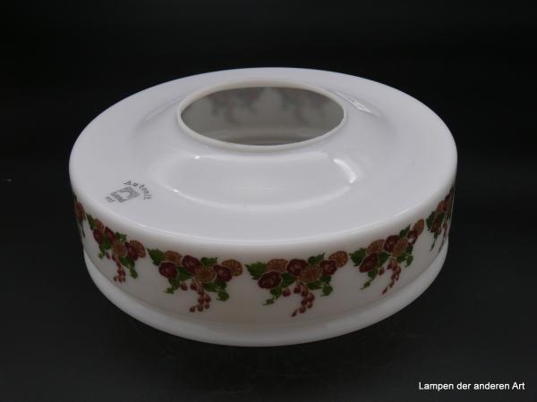 Jugendstil Lampenschirm gebraucht, gemarkt Autosit Schott&Gen. Jena, opal weißer kurzer Glaszylinder, dessen Wandung von Blumen und Blattwerk geschmückt ist, Rand für Perlbehang, Nostalgieglas D: 25cm, H: 9cm, ohne Griffrand, Loch innen ca.10,3cm