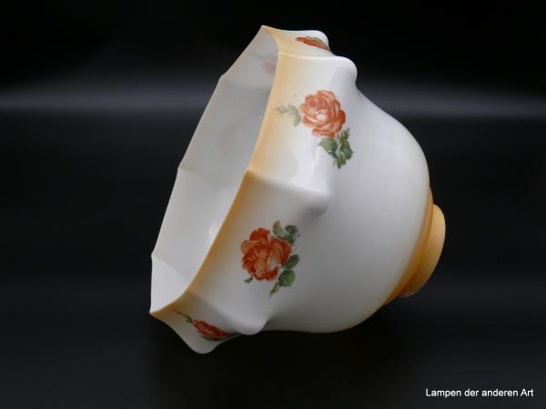 Schirm gebraucht opal weiß mit Rosendekor  HEA25x18opd