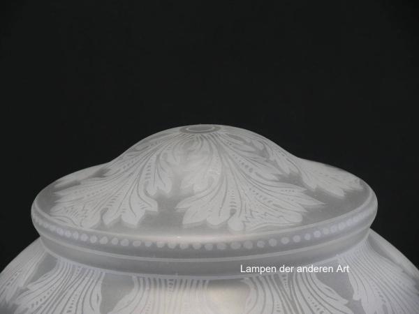 Jugendstil Lampenschirm gebraucht, Kuppel Halbkugel Glas grau satiniert und Ätzdekor, stilisiertes Eichenlaub, getreppt, Nostalgie Ersatzglas D: ca.26cm, H: ca.16cm, Glashalter Griffrand 20cm, Detail Dekor