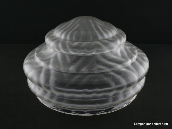 Jugendstil Lampenschirm gebraucht, alter originaler Ersatzschirm grau satiniert; gewolkter Grund, Wandung mehrfach eingeschnürt, fast spitz zulaufend, Nostalgieglas D: 26cm, H: 16cm, Griffrand 25cm