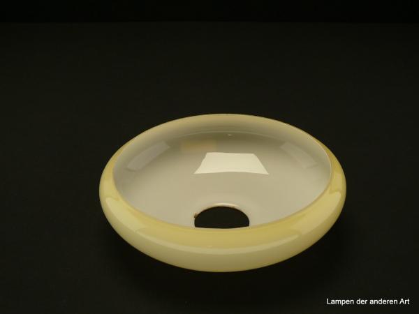 3-er Set Art Deco Lampenschale gebraucht, Glas, elfenbeinfarben, glatte glänzende Oberfläche, Nostalgie Ersatzglas D: ca.22cm, H: ca.6cm, ohne Glashalter Griffrand, Loch ca. 45mm, Detail innen