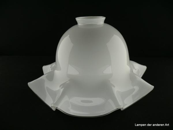 Jugendstil Lampenschirm gebraucht, Glas opal weiß, floral geformt, klarer Glasfaden als Abschluss, Nostalgie Ersatzglas für alte Lampen D: 35cm, H: 21cm, Glashalterand Griffrand 8cm