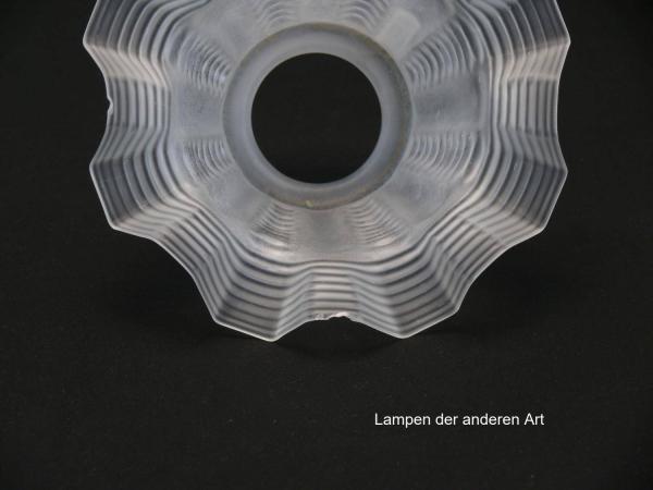 2-er Set Jugendstil Lampenschirm gebraucht, stilisierte Blüte, gerillter Abschlussrand, Nostalgie Ersatzglas, D: ca.15cm, H: ca.9cm, Glashalter Griffrand Ø6cm, Detail Rand