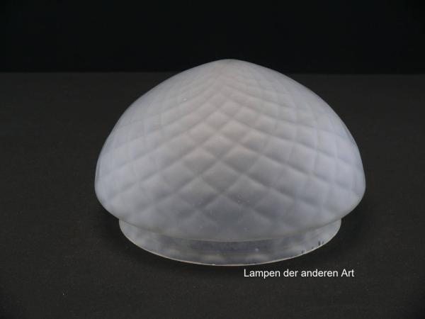 Jugendstil Lampenschirm gebraucht, antike Kuppel grau satiniert, strukturierte Oberfläche, diagonal angeordnete Rhomben, Nostalgie Ersatzglas, D: ca.19cm, H: ca.11cm, Glashalter Griffrand - Achtung Sondergröße gemessen 16cm