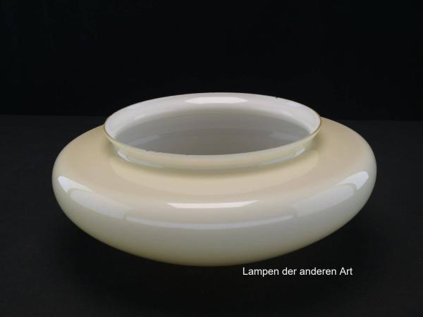 Lampenschirm gebraucht, runde Form, geschlossenes Glas, elfenbeinfarben, Nostalgie Ersatzglas, D: ca.30cm, Höhe ca.11cm, Glashalter Griffrand Ø20cm - gemessen 19,8cm, von unten