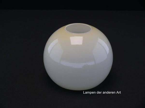 Art Deco Lampenschirm gebraucht, Glas hellgelb cremefarben glänzend, bauchiger Körper, glatte Wandung, Ersatzglas für Nostalgielampen D: ca.13cm, H: ca.11cm, ohne Glashalter Griffrand, Loch Ø45mm