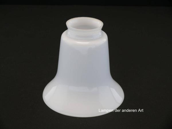 Jugendstil Lampenschirm gebraucht, Glas opal weiß, glänzend, glatte Wandung, aufgezogene Zylinderform, Ersatzglas für alte Lampen, D: ca.13,5cm, H: ca.12cm, Glashalter Griffrand Ø6cm