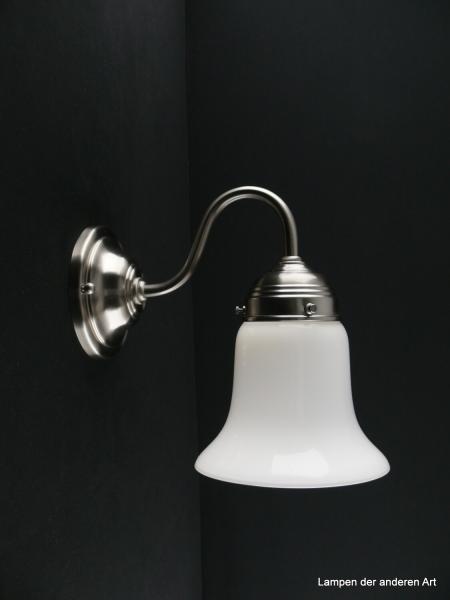 Schlichte Art Deco Wandleuchte Messing matt vernickelt, mit weißem Glockenschirm 1xE27/40W, Spiegel-Badlampe