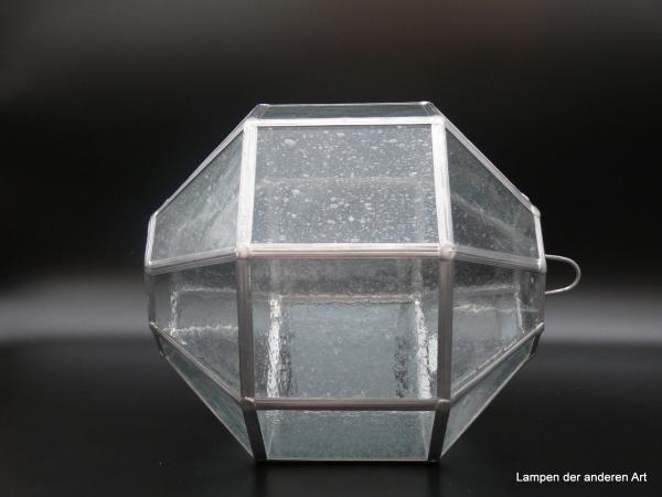 Art Deco Lampenschirm gebraucht, historisch dem Secessionsstil nachempfundene Kugel aus Rechtecken und Trapezen, bleiverglast, antikes Strukturglas matt, unten achteckige Öffnung, D: 27cm, H: 29cm, Aufhängung 1 Öse, liegend