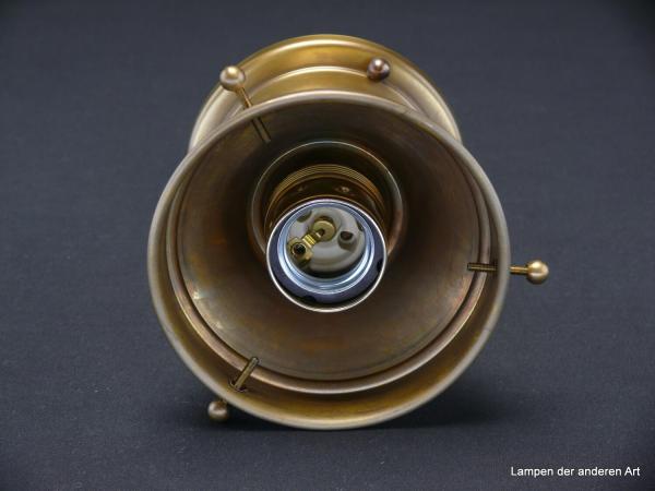 Deckenlampengestell Messing goldbraun patiniert für Schirme mit Griffrand 10cm 1xE27/40W, Detail Fassung