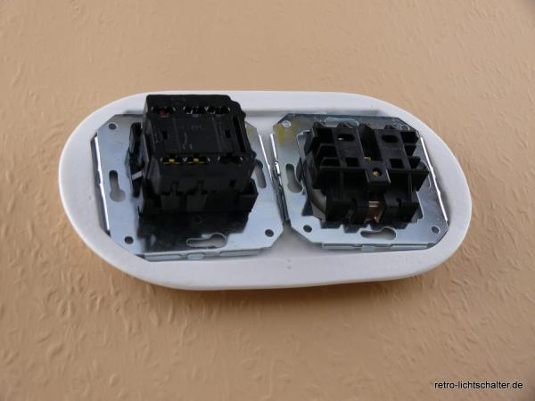 Garby Colonial 2fach Kombination,   Aus-Wechsel-Porzellandrehschalter weiß,  Knebel Porzellan retro weiß, Steckdoseneinsatz Porzellan weiß, von hinten