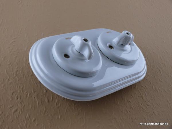 Garby Colonial 2fach Kombination, zwei Aus-Wechsel-Porzellandrehschalter weiß,  Knebel Porzellan weiß Retroform, seitlich