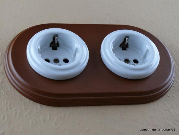 Garby Colonial 2fach Steckdose Porzellan weiß, 2fach Rahmen Holz Buche honigfarben