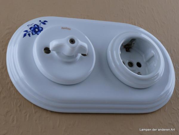 Garby Colonial 2fach Kombination, Serien-Porzellandrehschalter weiß,  Knebel Porzellan retro weiß, Steckdoseneinsatz Porzellan weiß